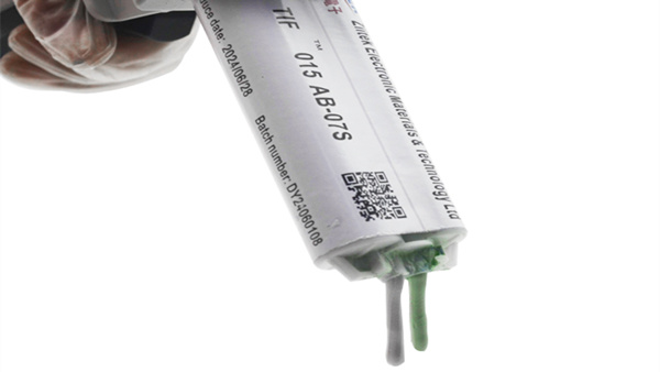 为什么复杂场景选导热凝胶？一文说透其超越传统TIM的核心价值